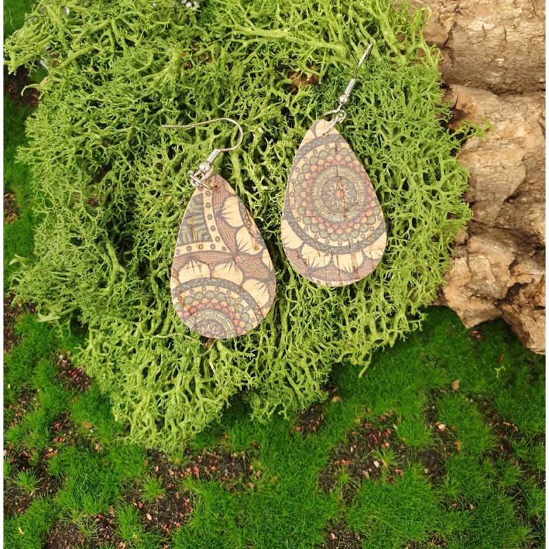 Boucles d'oreilles liège motifs mandalas Boucles d'oreilles liège motifs mandalas