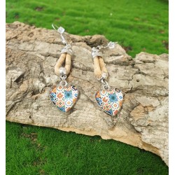 Boucles d'oreilles liège naturel - Cabochon cœur multicolore - Bijou artisanal