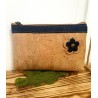 Pochette/Trousse en liège - Petite fleur décorative, différents coloris