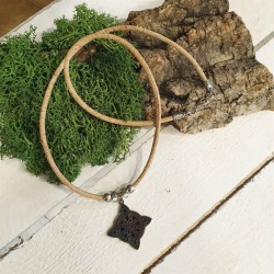 Collier en liège naturel pour homme - Pendentif vintage viril - 55 cm - EssenTerra