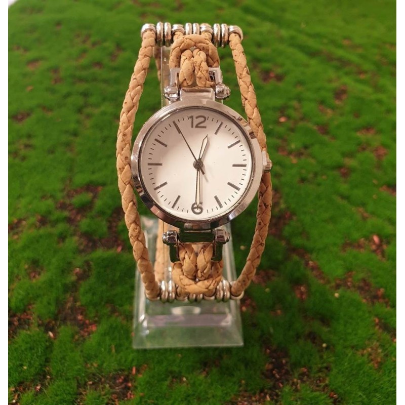 Montre en liège naturel tressé - Élégante et écologique - EssenTerra Montre en liège naturel tressé - Élégante et écologique - EssenTerra