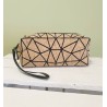 Trousse Polyvalente en Liège Naturel – Motifs Géométriques Noirs